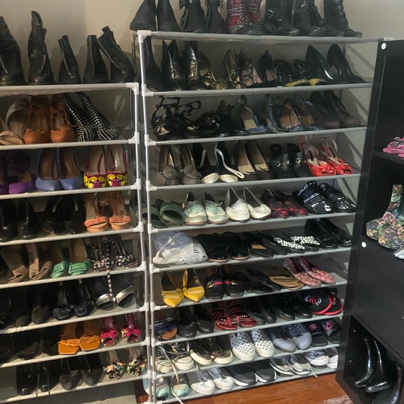 Meet your Posher, Hanna - Picture 2 of 5